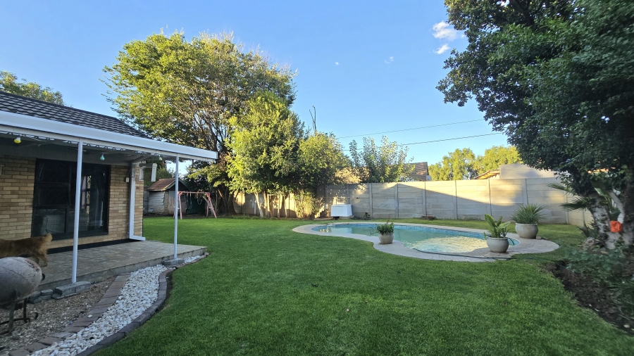 To Let 4 Bedroom Property for Rent in Jan Cillierspark Free State